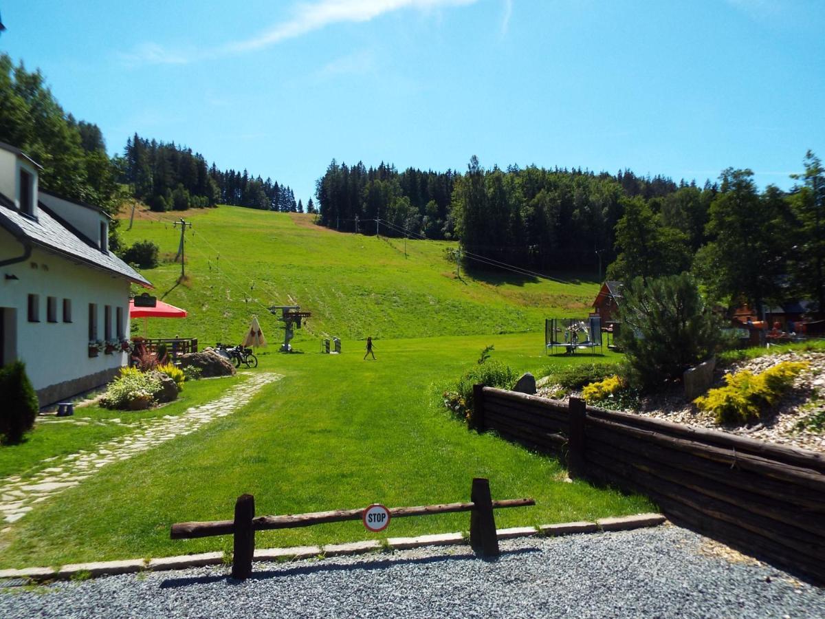 Czech Lodge Stara Ves Exteriér fotografie