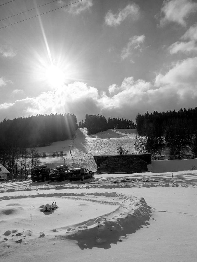 Czech Lodge Stara Ves Exteriér fotografie